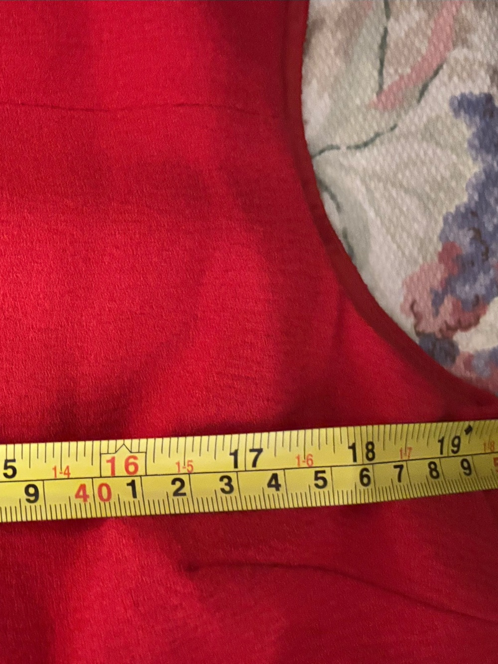 Elegant Red Wide-Leg Jumpsuit with Belt. New York & Company. Size 10 - Picture 9 of 14
